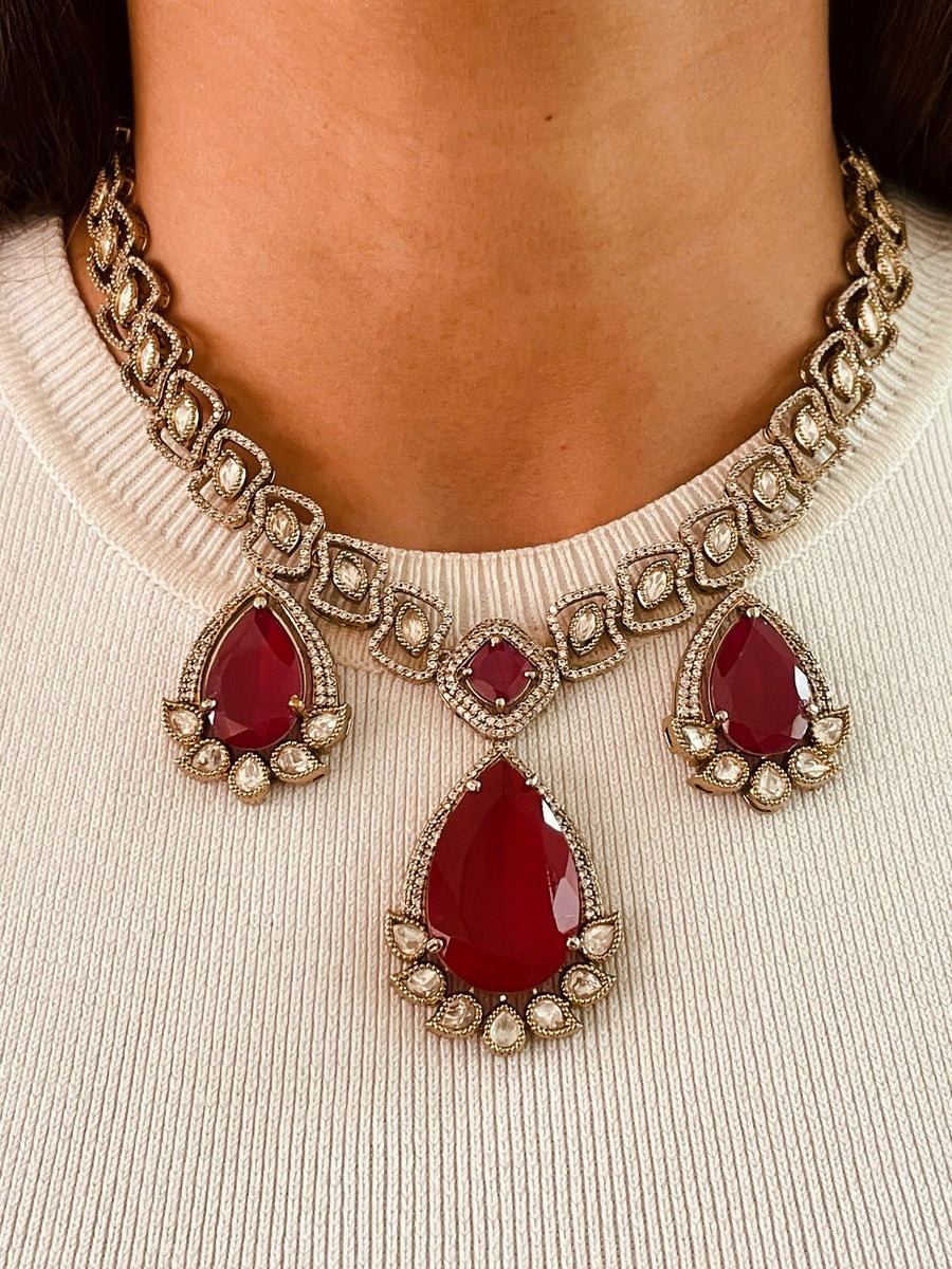 Adoor Ruby Meena Dimonte珍珠滴hasdi项链套件（项链和耳环）