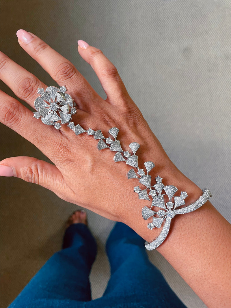 Floral Diamond Studded Haath Phool Hand Harness by Prerto — Indian bridal mehndi jewellery