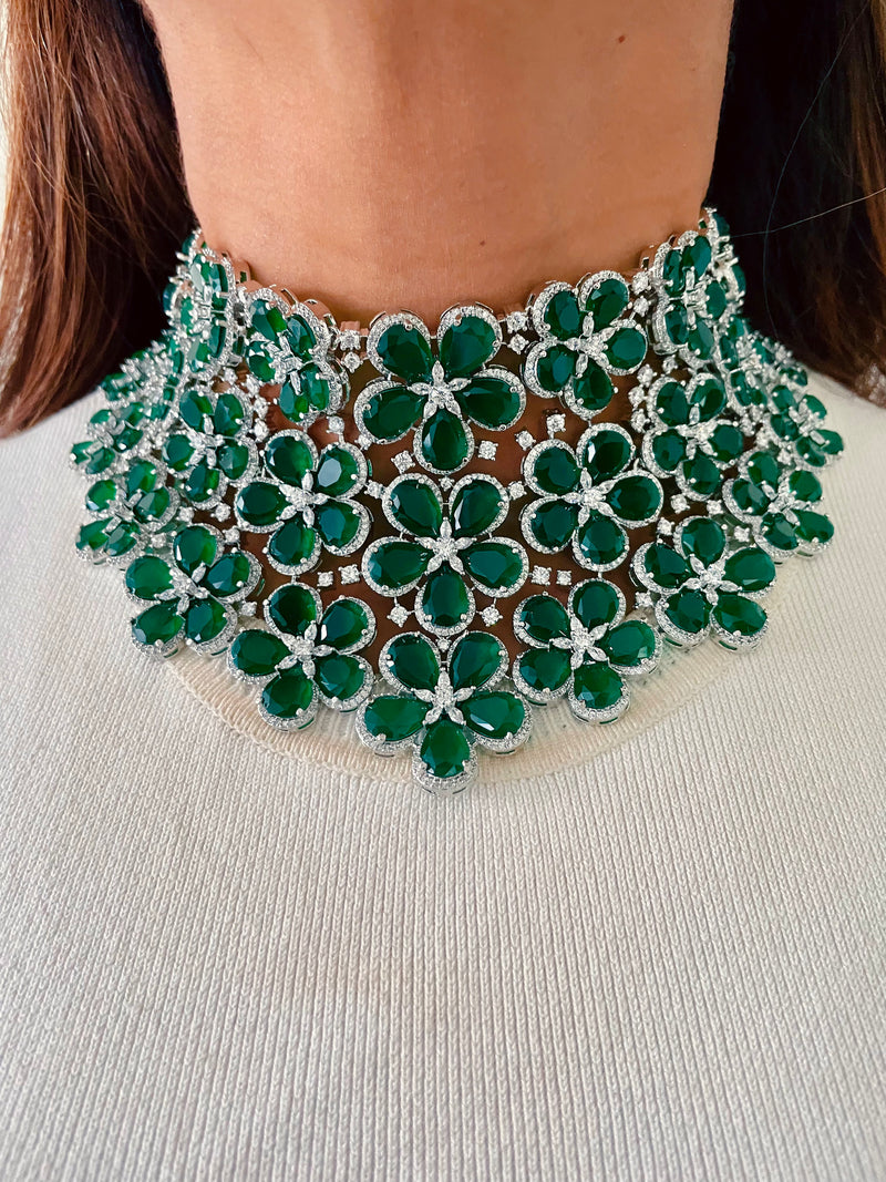 Alina Emerald Dynasty Floral Majesty Diamond Choker Necklace Set — front view — Prerto