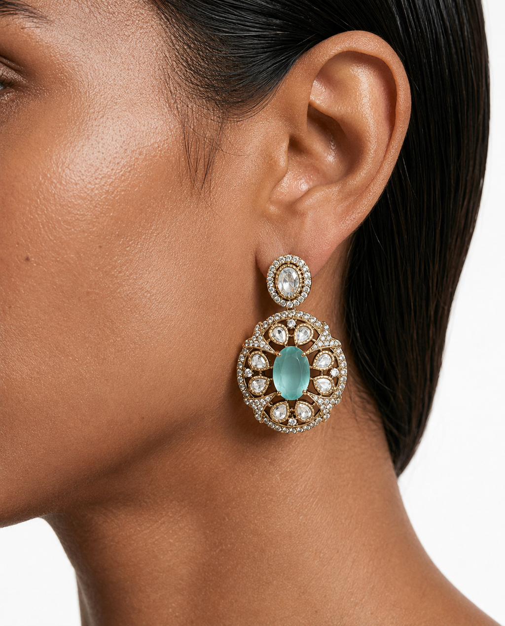 Veyra Mint & Polki Oval Pendant Kundan Diamond Detailing Necklace Set – Necklace & Earrings