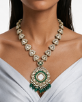 Niko Emerald Moissanite Polki Kundan Necklace Set (Necklace, Earrings & Maang Tikka)