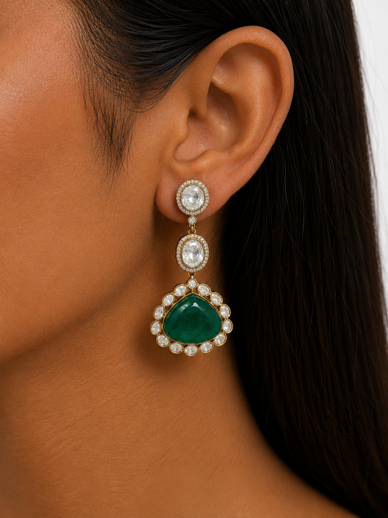 Seyra Emerald & Moissanite Polki Kundan with Zircon Diamond Detailing Necklace Set – Necklace & Earrings