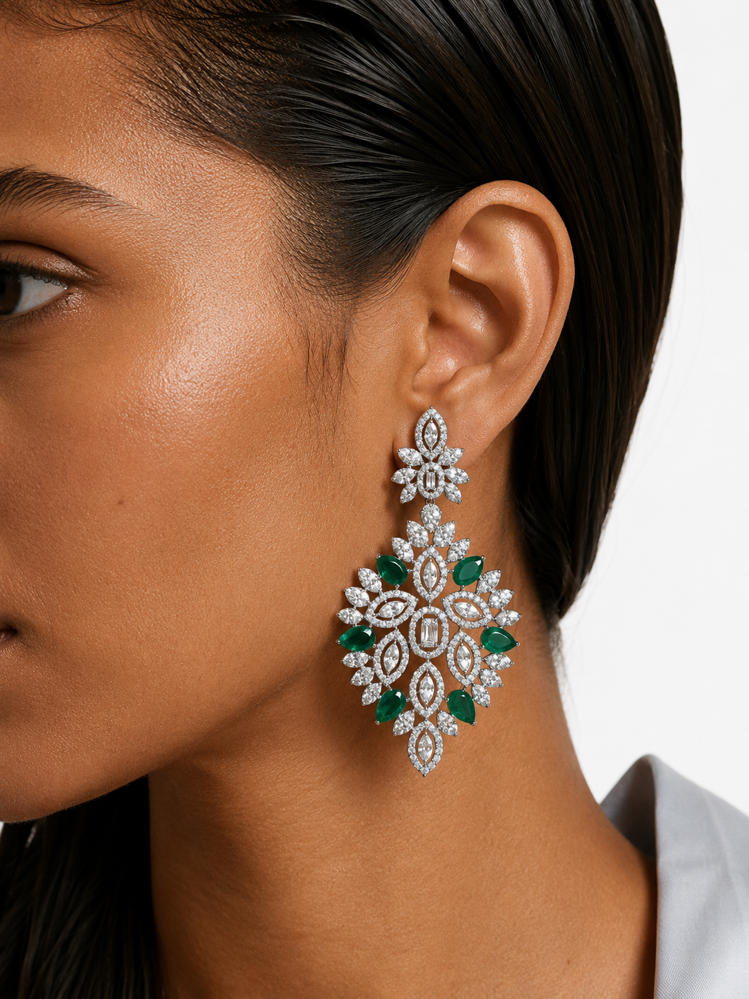 Rumeha Emerald Diamond-Like Zircon Statement Necklace Set – Necklace & Earrings