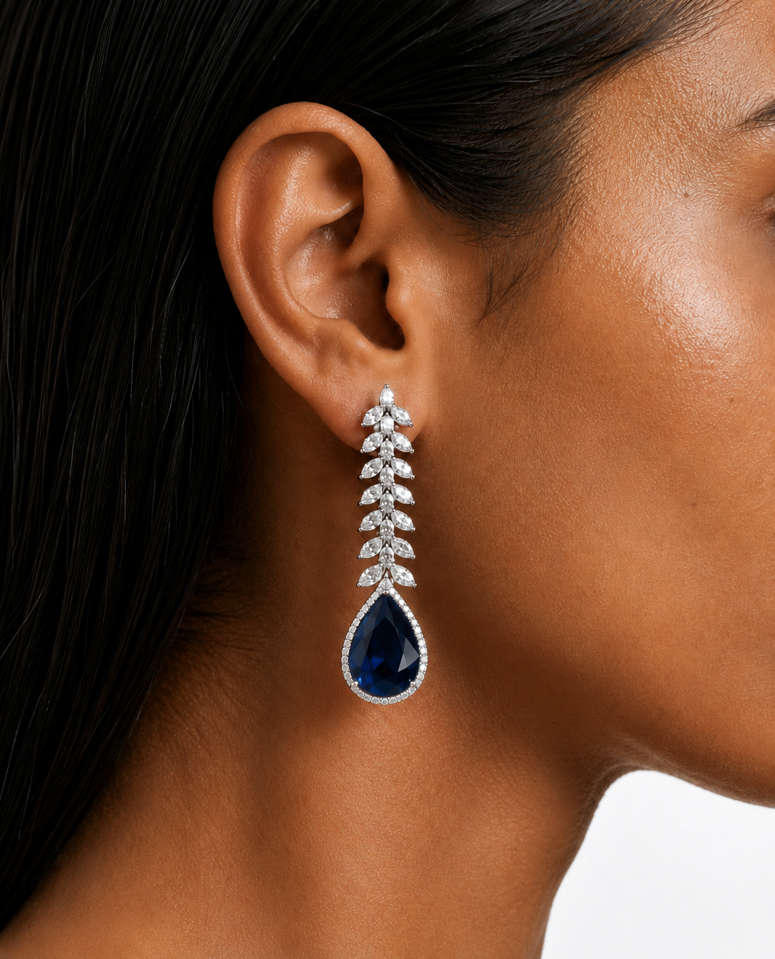 Noéline Sapphire Diamond-Like Zircon Three Layer Statement Necklace Set – Necklace & Earrings