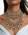 Maharani Emerald Meena Kundan珍珠项链（耳环和项链）