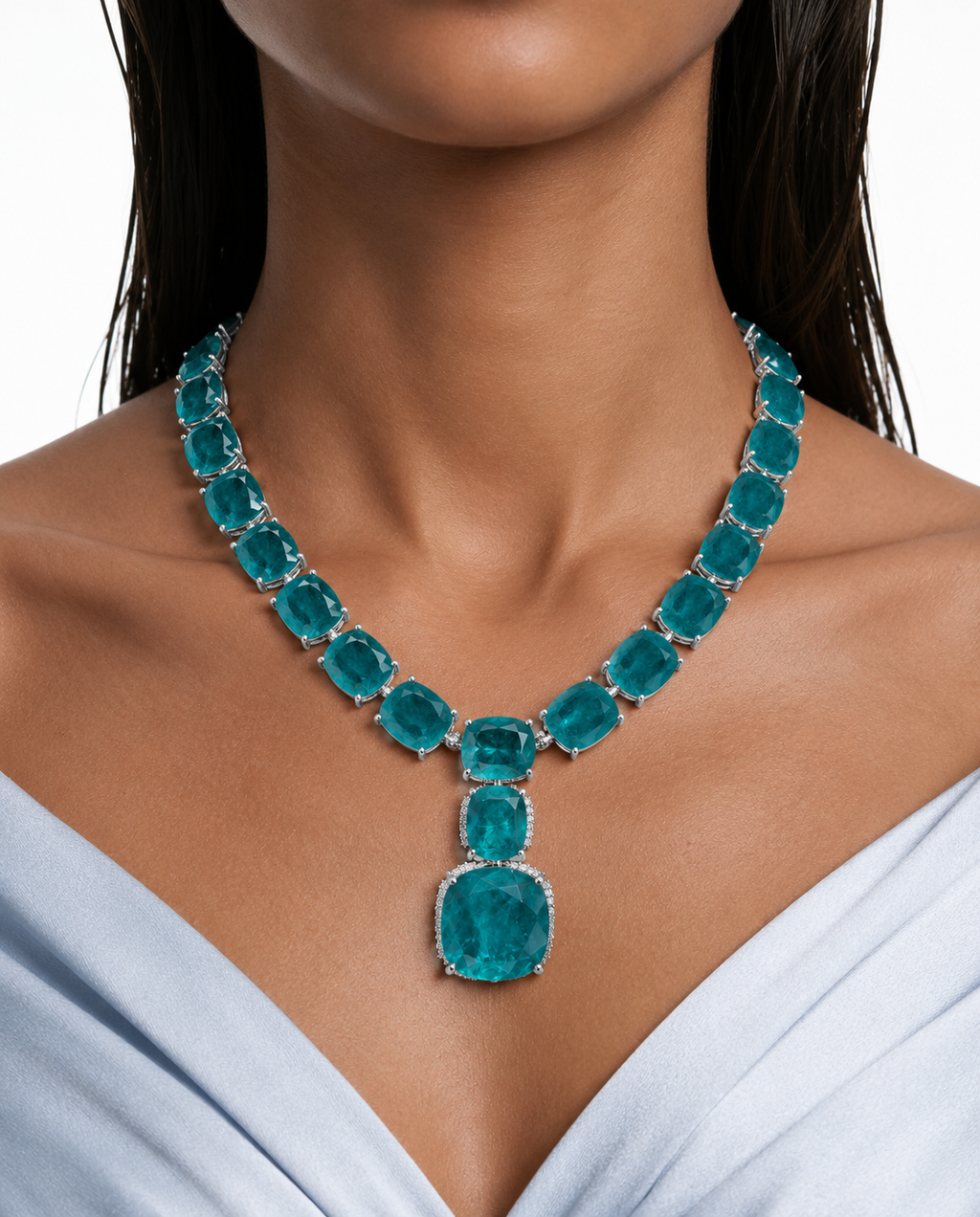 Conjunto de collar con engaste de circonitas tipo diamante y turquesa Boulder - Collar y pendientes