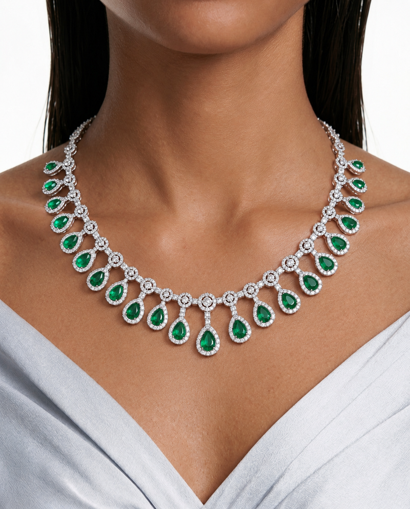 Kiki Emerald Pear Drop Diamond-Like Zircon Necklace Set – Necklace & Earrings
