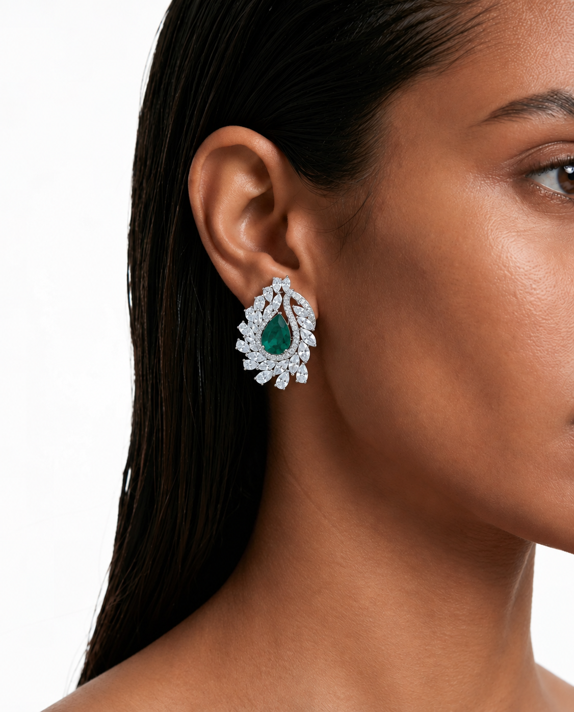 Ava Emerald Pear & Leaf Diamond-Like Zircon Necklace Set (Necklace & Earrings)