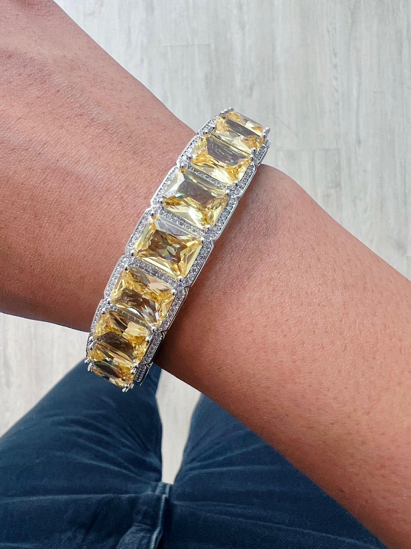 Citrine Gemstone Diamond Setting Bangle by Prerto — Indian & Arab Diwali jewellery