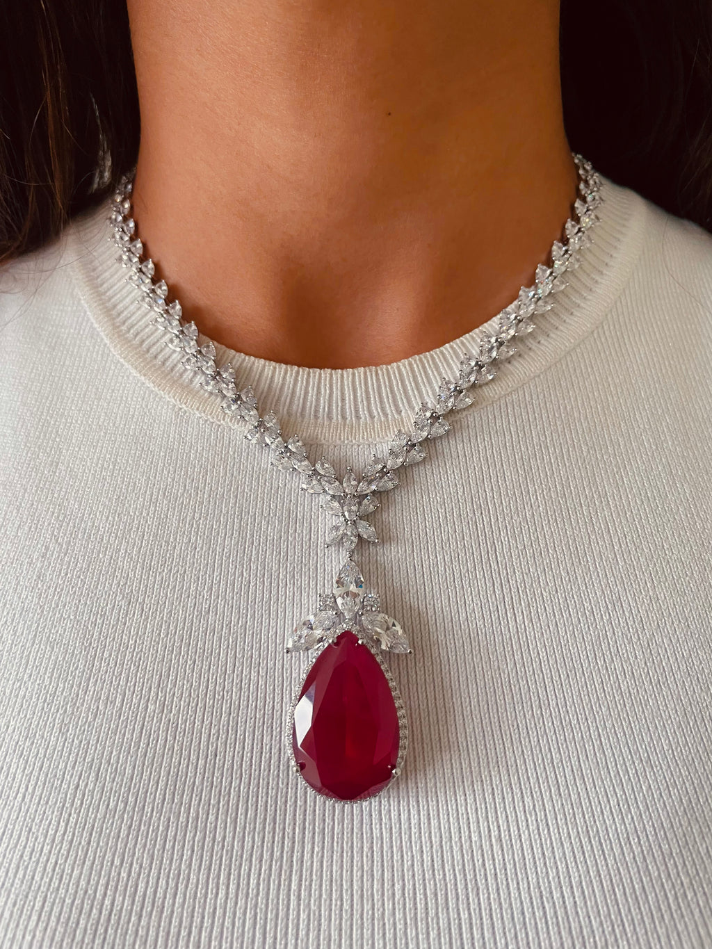 Ruby Elliptic Dimonte Necklace & Earrings Set — front view — Prerto