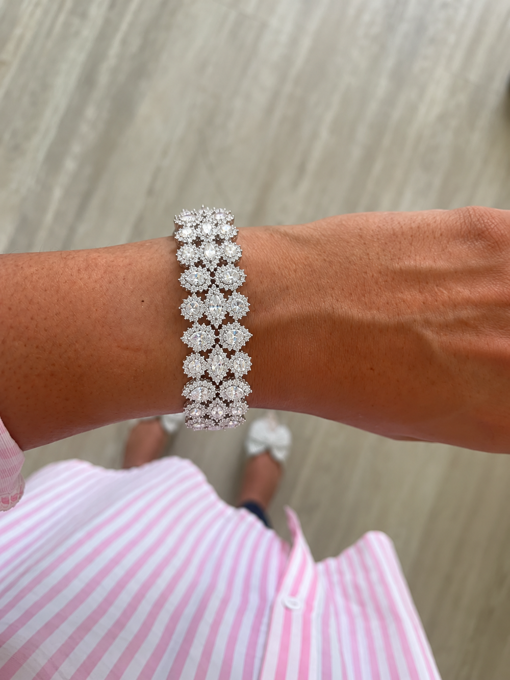 Pulsera floral con circonitas tipo diamante Elva