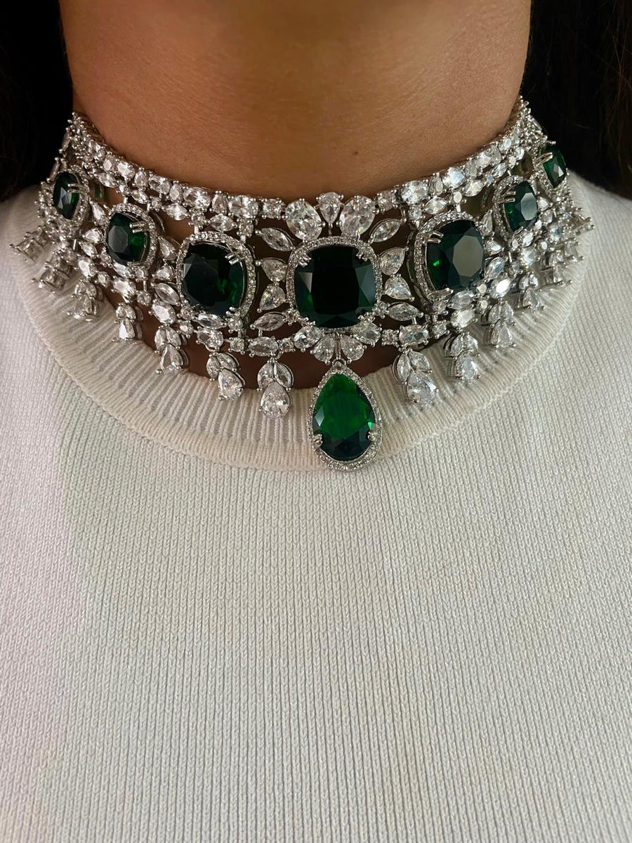 Diamond Emerald Stone Necklace Set (Necklace & Earrings, Mang Tika)