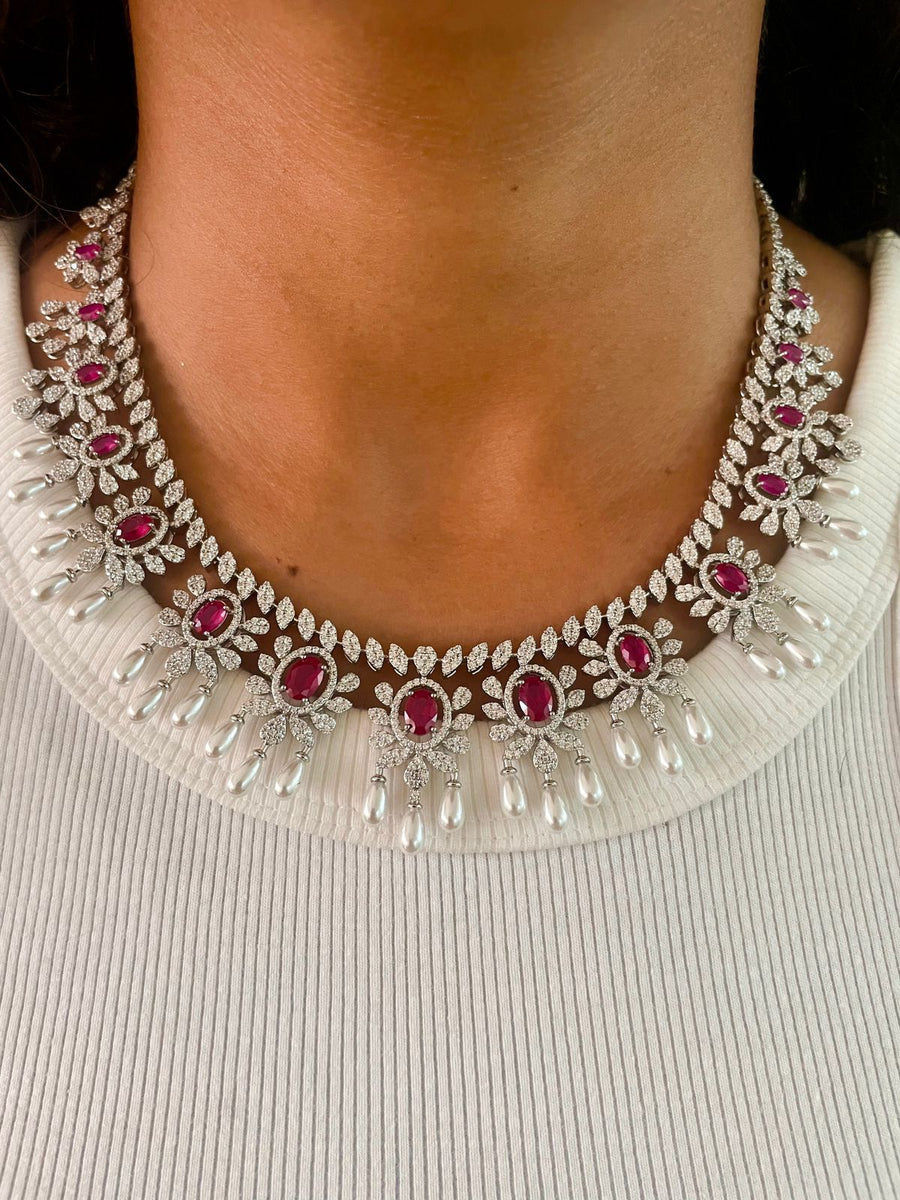 Ensemble de collier de diamant en diamant émeraude à 6 couches (boucles d'oreilles et collier)