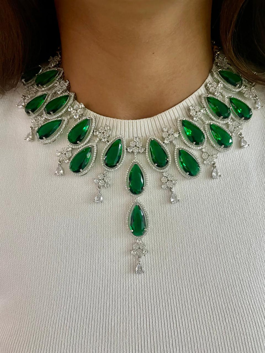 Emerald Color Dimonte Drop Necklace Set (Earings & Necklace)