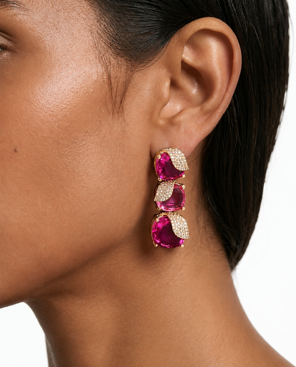 Ensemble collier feuille de zircon de type diamant rose et rubis Camellia - Collier et boucles d'oreilles