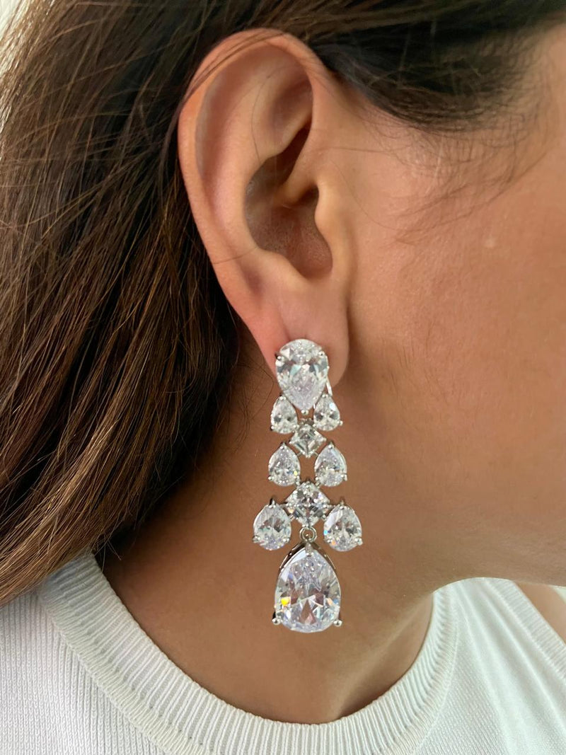 Geometric Drops Statement Diamond Necklace Set — worn on model — Prerto