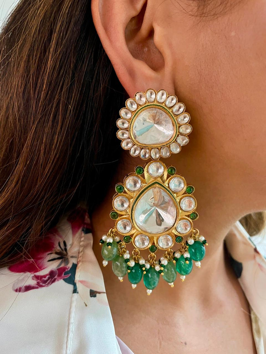 Maharani Emerald Polki Kundan Tumblr Collar Set (collar y aretes)