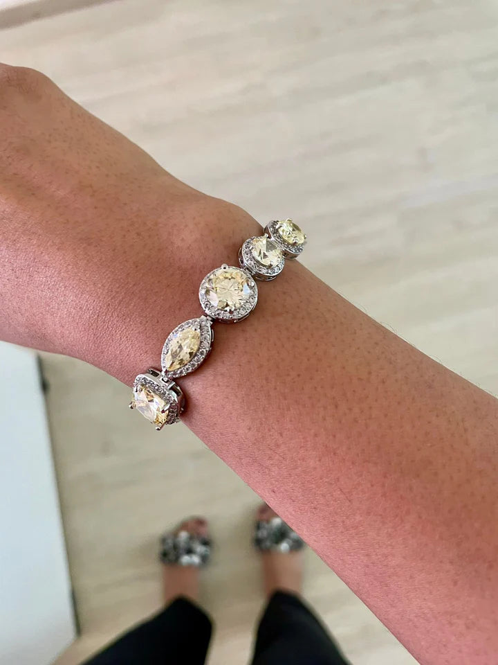 Alisha Citrine Floral Diamond Garden Choker Necklace Set — flat lay — Prerto