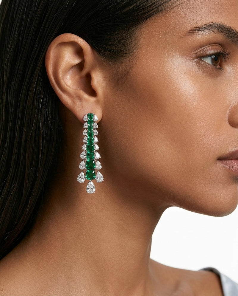 Maharani Dima Emerald & Basma Emerald Diamond Duo Necklace Set — detail view — Prerto