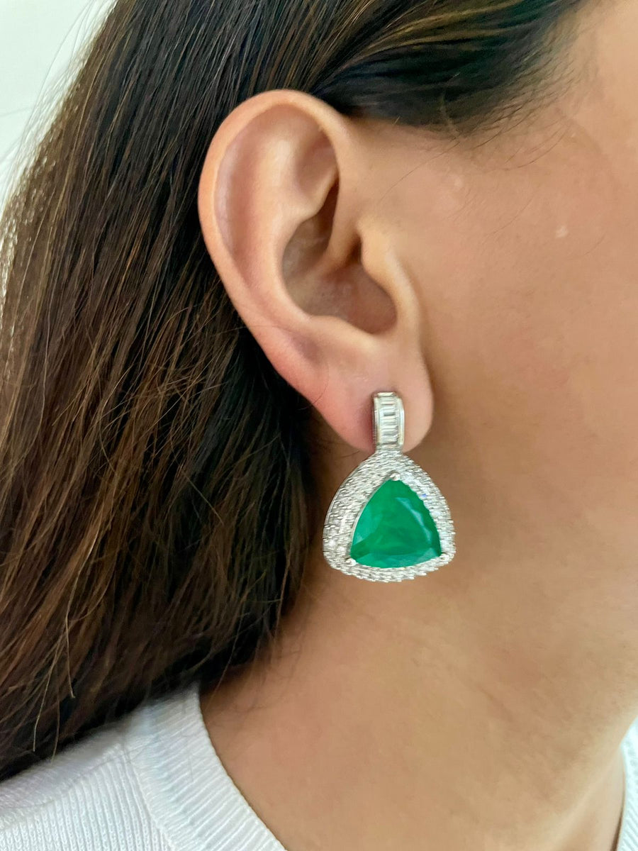 NOelle Emerald Set (boucles d'oreilles et collier)