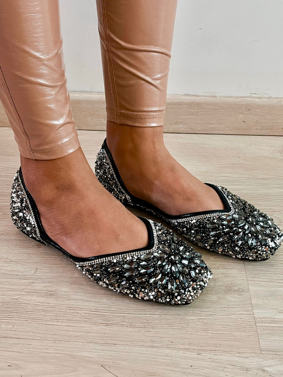 Rhinestone Black Jutti Ballerina