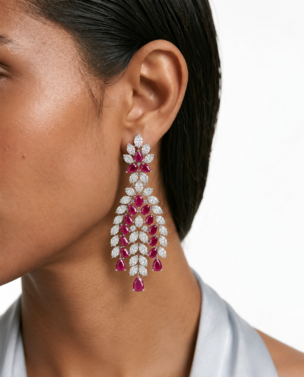 Ruby Drop Dimonte Set de collar floral (collar y aretes)