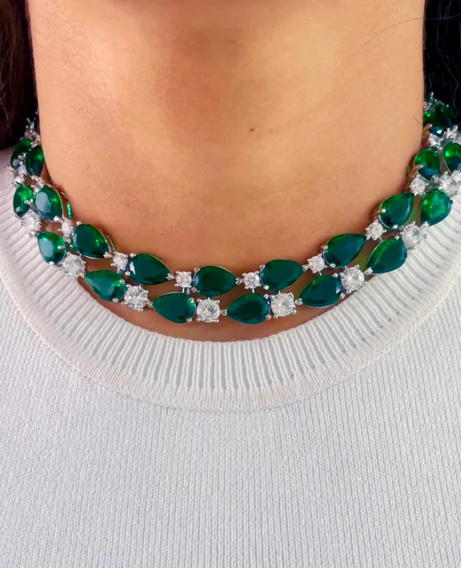 Maharani Reja＆Faguette Emerald Diamonte Choker套件（耳环和项链）