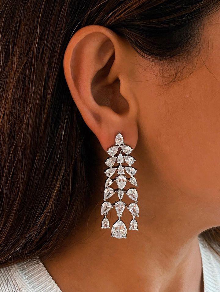 3 Layer Dimonte Tear Drop Necklace Set — detail view — Prerto