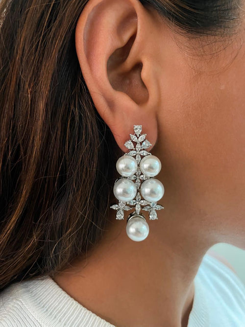 Pearly Silver Dimonte Floret Necklace & Earrings Set — worn on model — Prerto