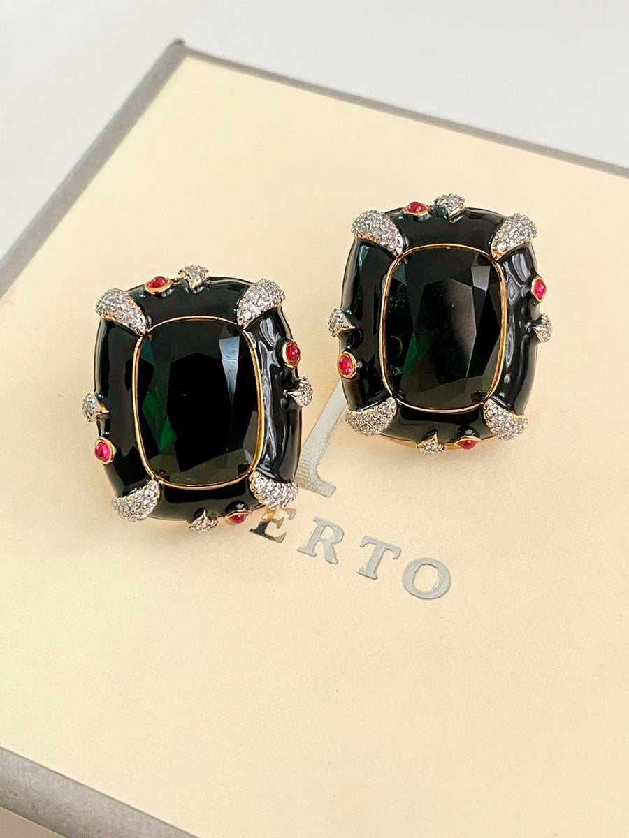 Black Enamel Dimonte Forest Studs