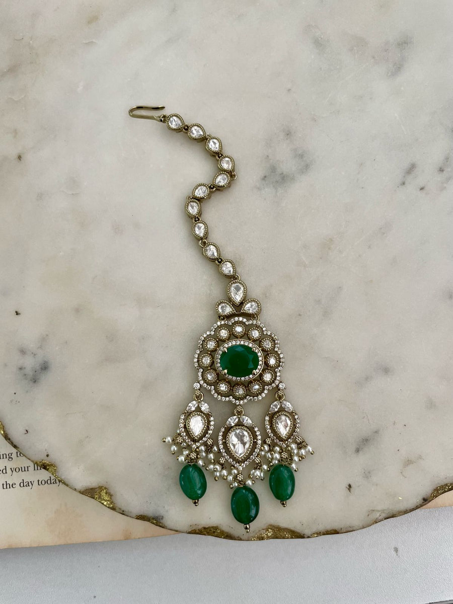 Maharani Emerald Meena Kundan珍珠项链（耳环和项链）
