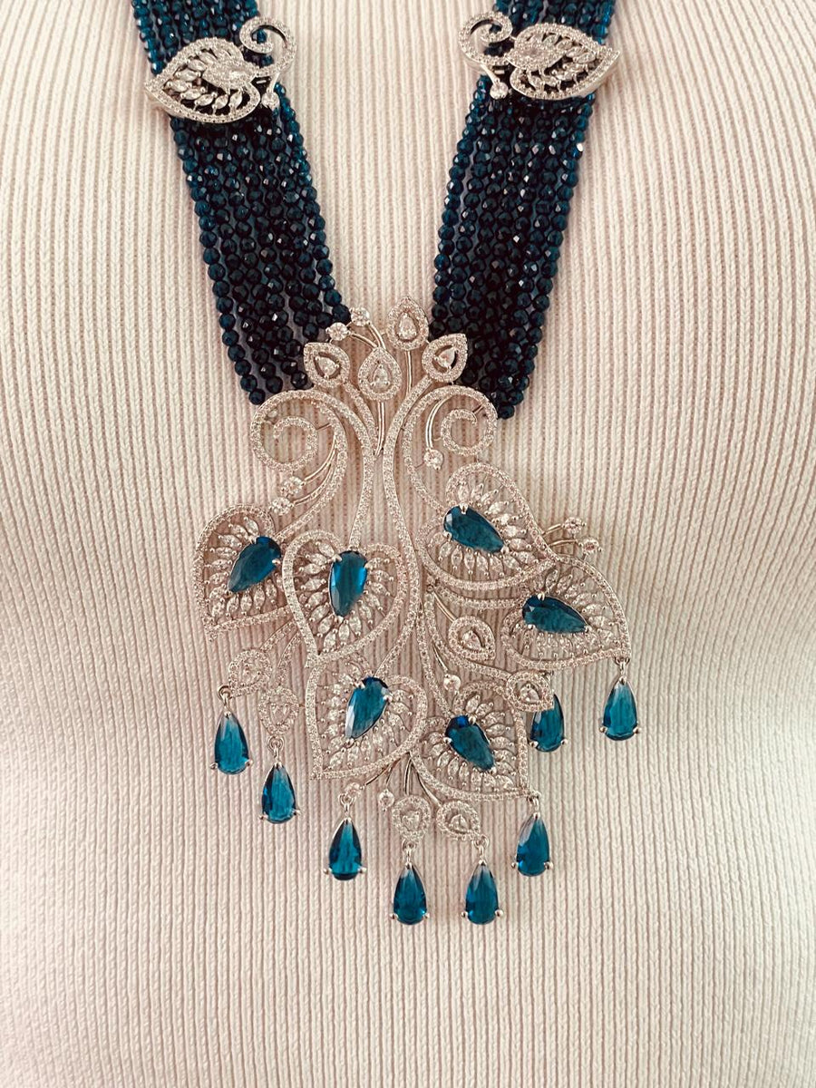 Maharani Emerald Meena Kundan珍珠项链（耳环和项链）