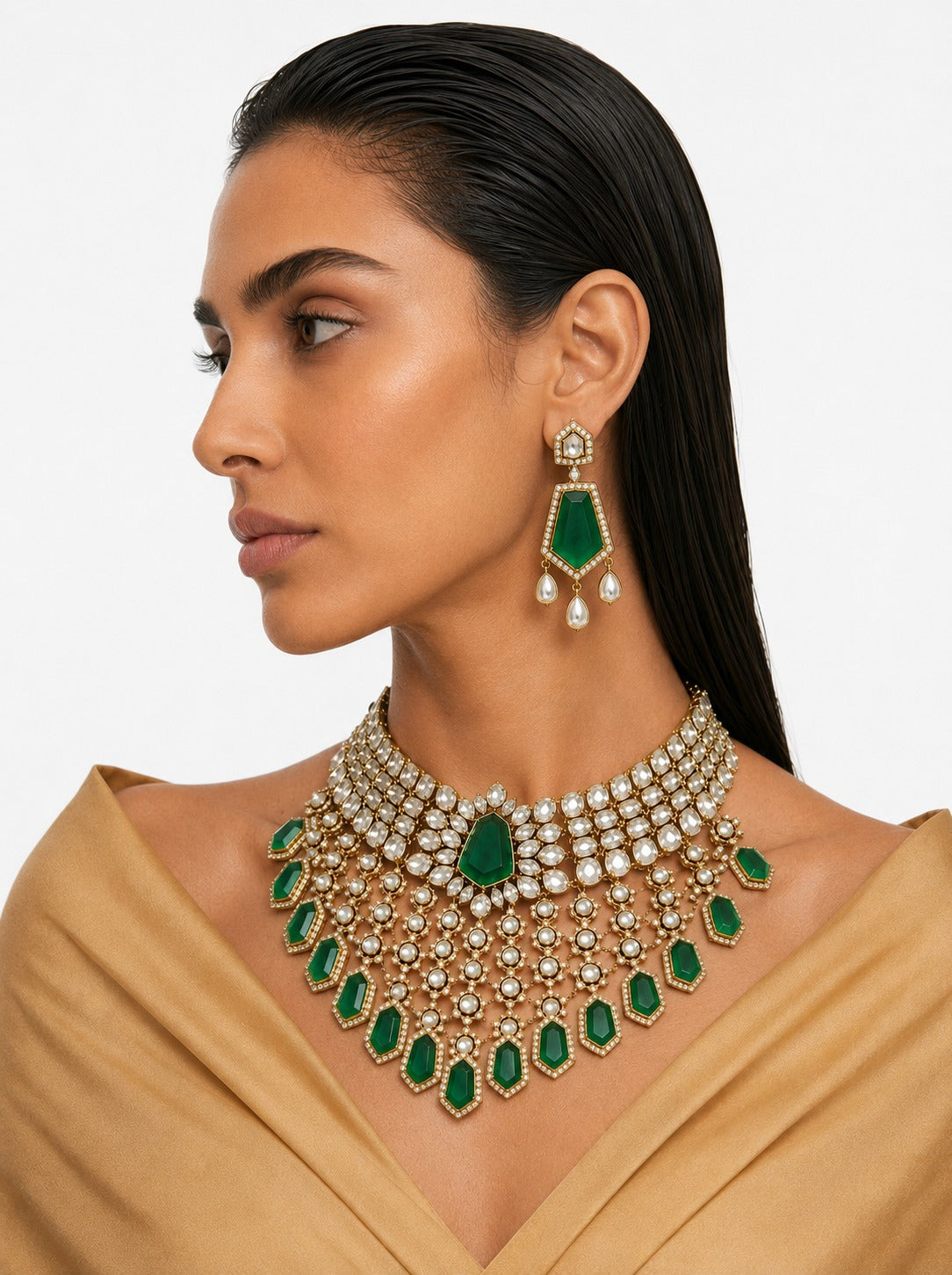 Zarmin Emerald & Moissanite Polki Kundan with Zircon Diamond Detailing Bridal Choker Set – Necklace & Earrings