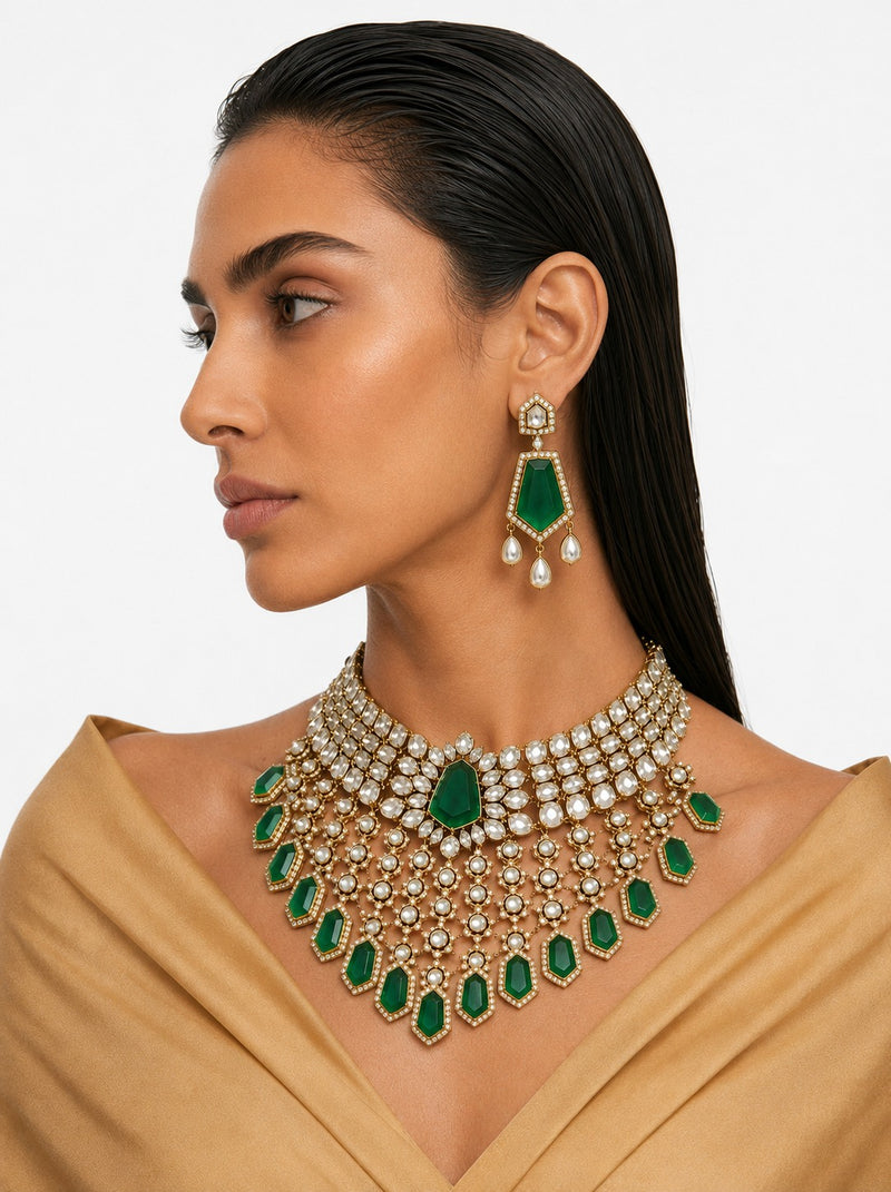 Zarmin Emerald & Moissanite Polki Kundan with Zircon Diamond Detailing Bridal Choker Set – Necklace & Earrings