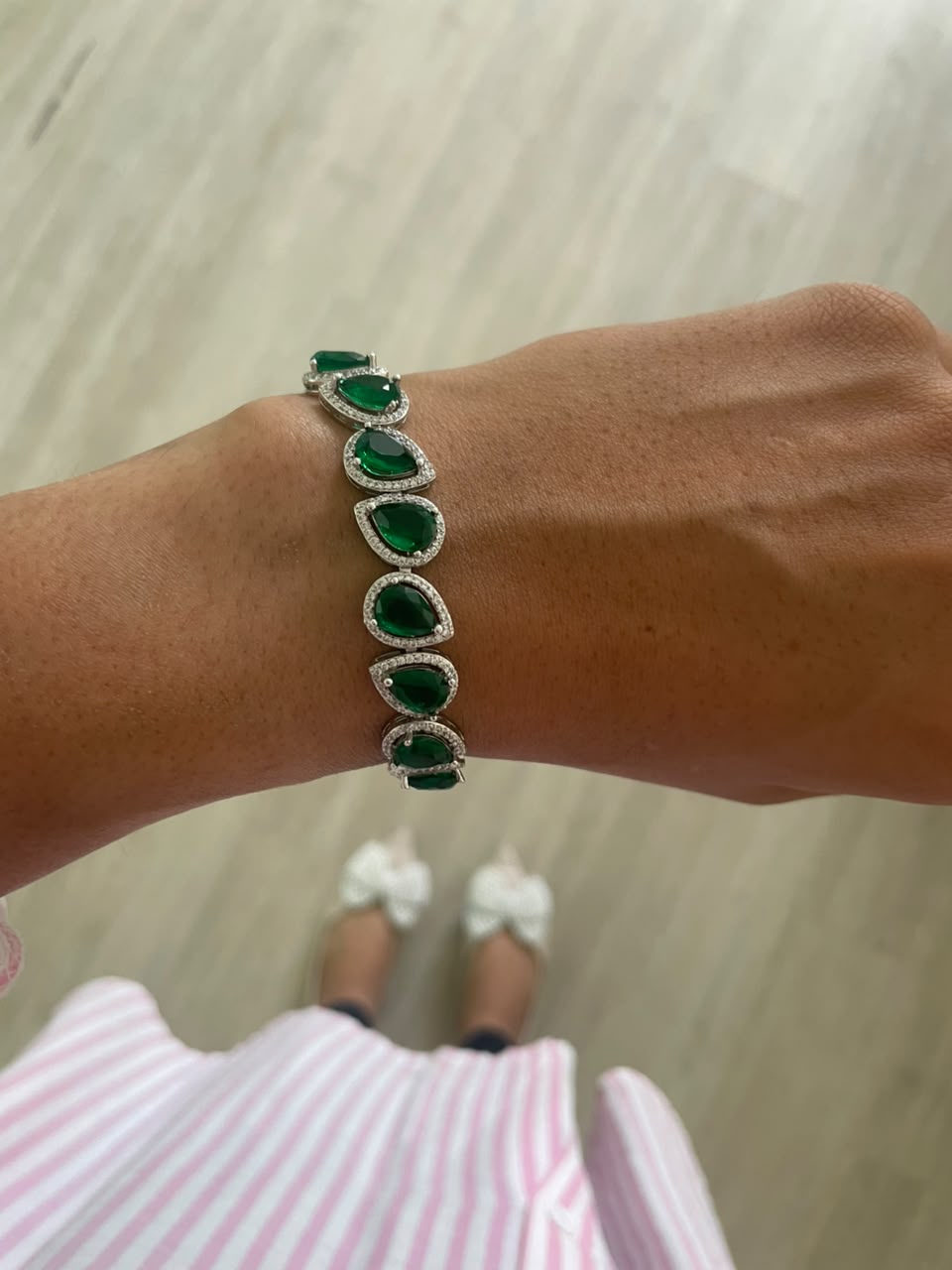 Dewdrop Emerald Bracelet
