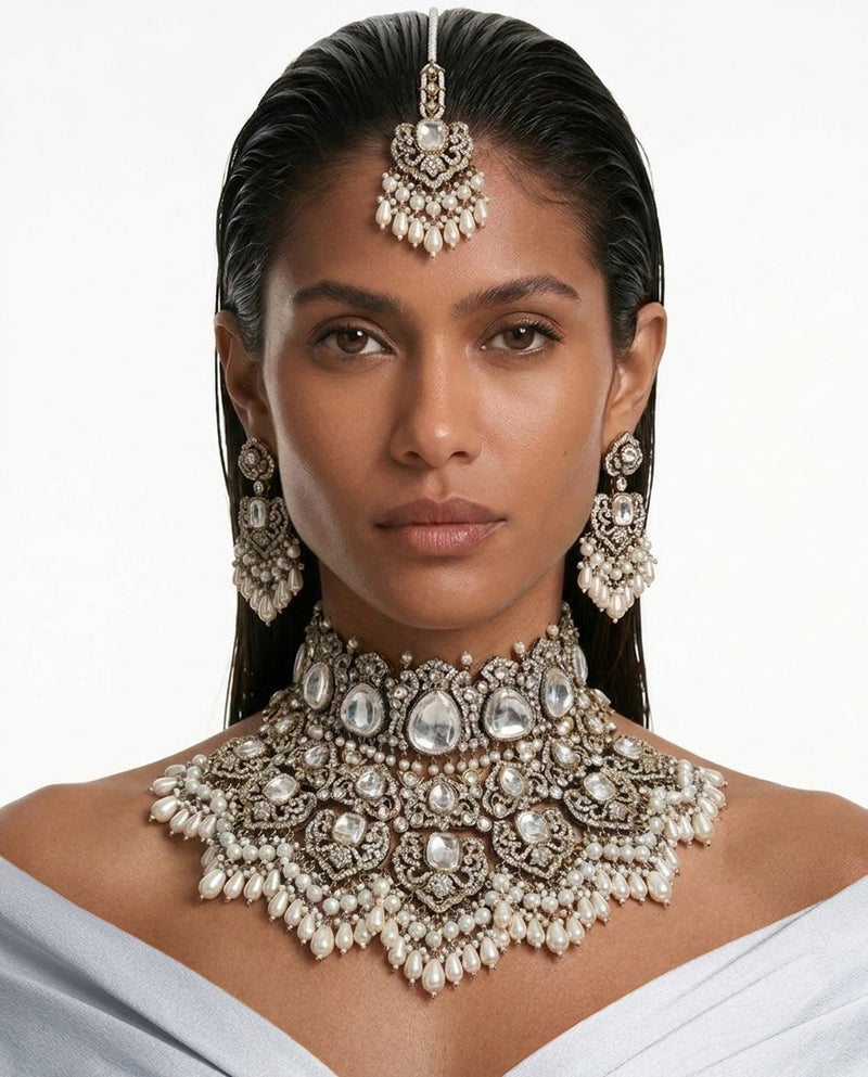 Anvi Pearls & Moissanite Polki Kundan with Zircon Diamond Detailing Necklace Set – Necklace, Earrings & Maang Tikka