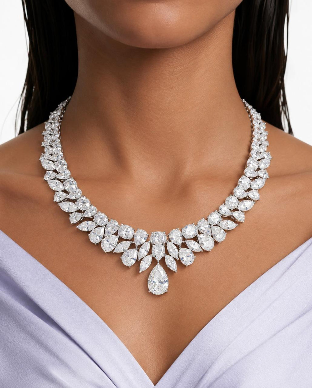 BeeLeaf Diamond Necklace Set