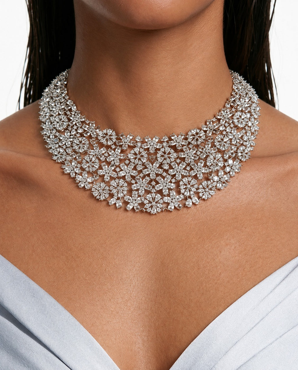 Ensemble de collier floral en zircon semblable à un diamant Mishri - Collier et boucles d'oreilles