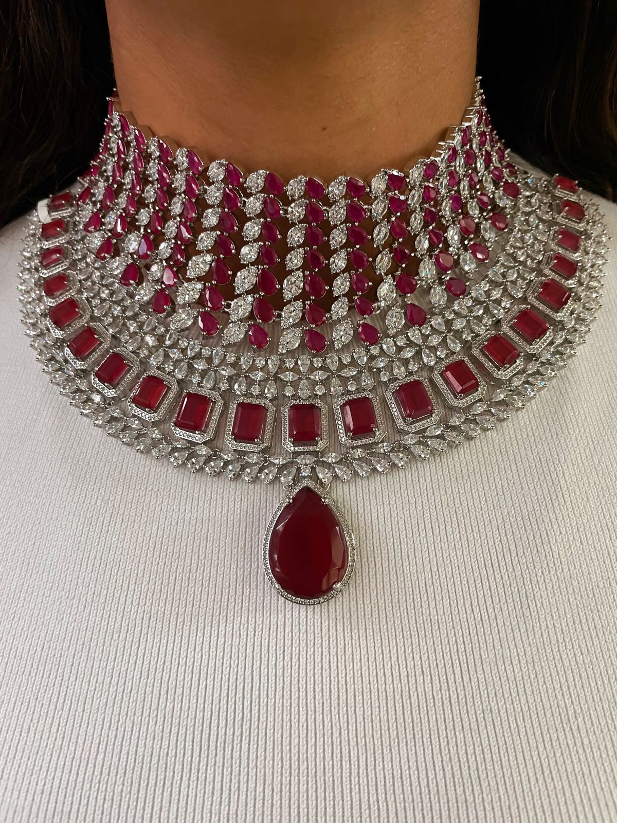 Maharani Ruby Drop Floral & Heart Ruby Diamond Necklace Maharani Set — front view — Prerto