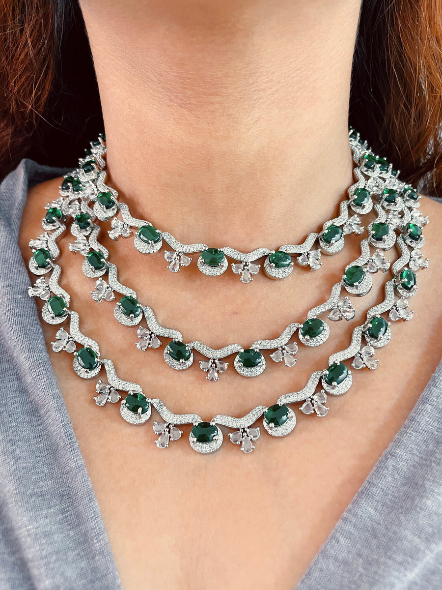 Ensemble de diamants Carleen Emerald (collier et boucles d'oreilles)