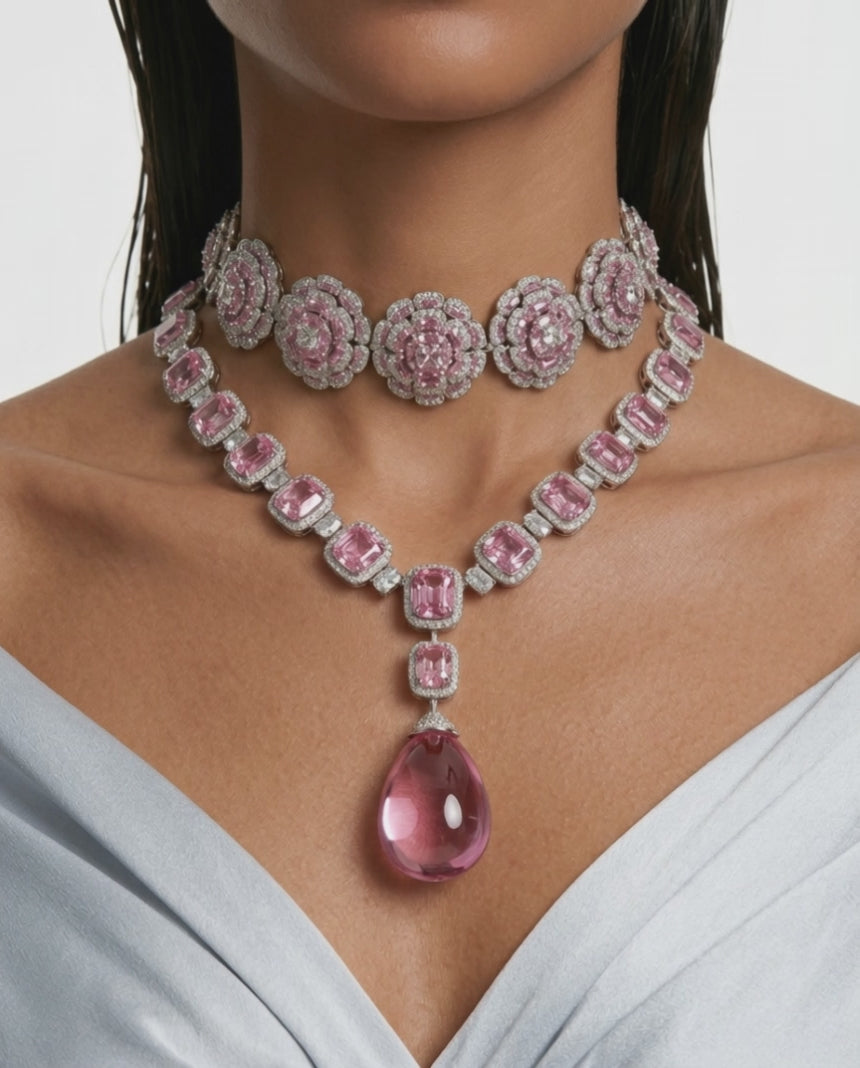 Emerald Cushion gesneden met zirkoondetails en grote smaragdstenen ketting (ketting en oorbellen)
