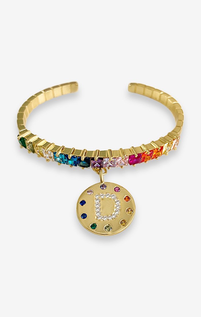 Orian Iniziale Gold Initial Cuff Bracelet — flat lay — Prerto