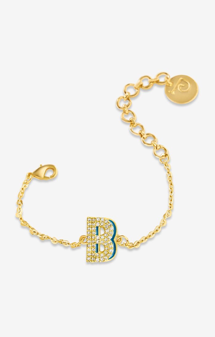 Shadow Iniziale Gold Initial Charm Bracelet — styled view — Prerto